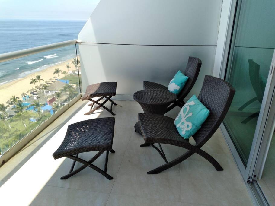 Beautiful 3 Bedroom, Fully Furnished, On The Beach Масатлан Экстерьер фото